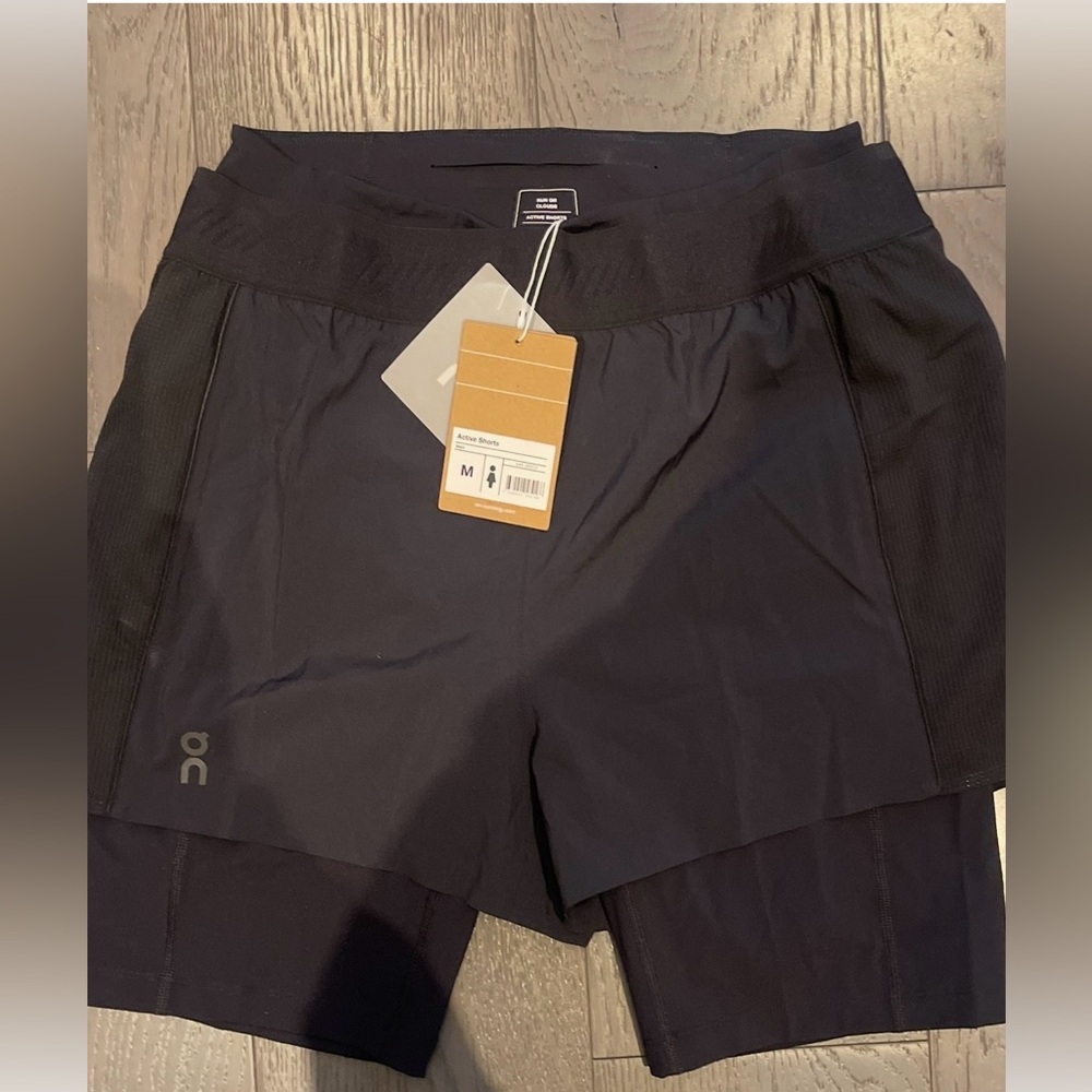NWT. On Cloud running shorts